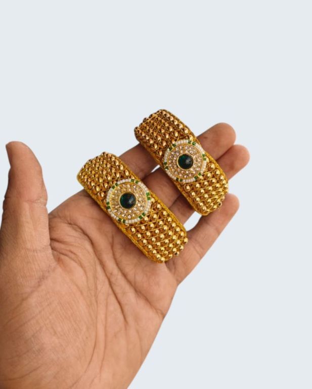 elegant-women-handmade-bangles-online-big-0