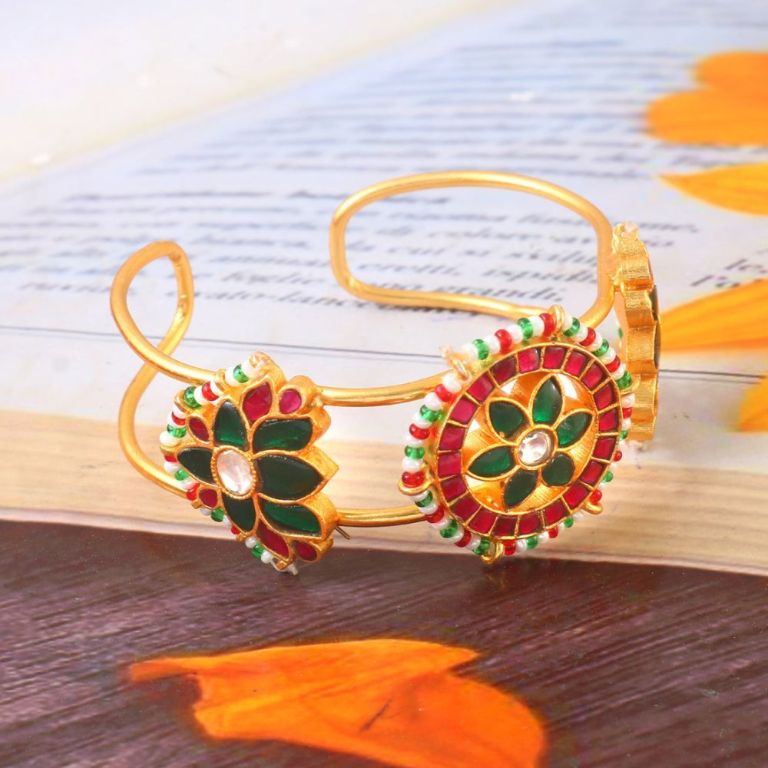stunning-kundan-bangles-designs-elegant-styles-to-buy-big-0