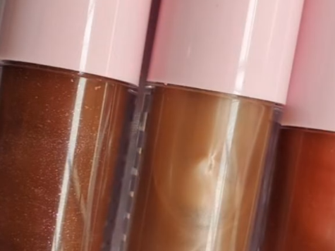 best-lip-gloss-collection-nessaa-forever-cosmetics