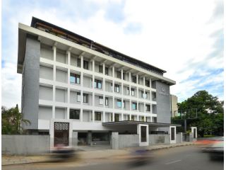 business-class-hotel-in-chennai-nungambakkam-small-0