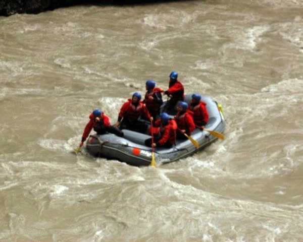 river-rafting-in-ladakh