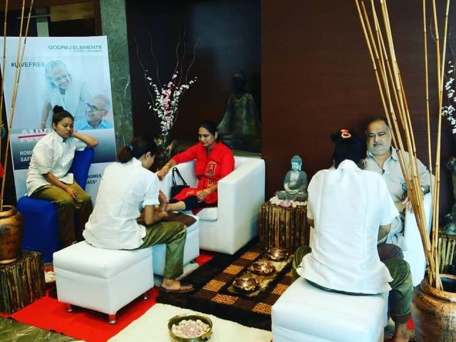 mobile-spa-services-by-re-the-spa