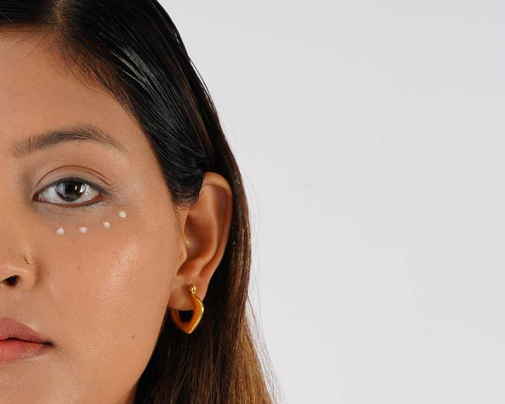 eye-brightening-cream-for-dull-under-eyes