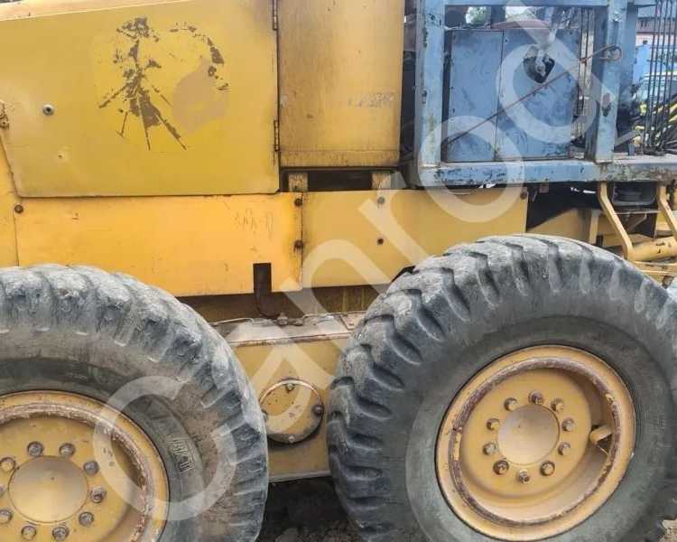 quality-pre-owned-motor-grader-at-canrod
