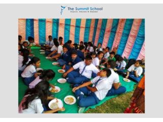 top-play-school-in-kolkata-summit-school-admission-small-0