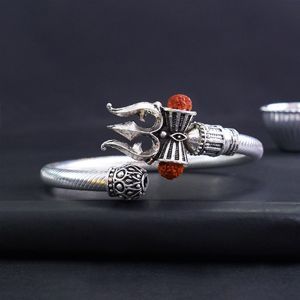 send-rakhi-india-with-fast-secure-online-delivery-big-0