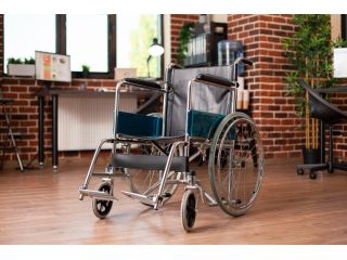 easy-mobility-shower-commode-wheelchair-medi-aid-xpert-small-0