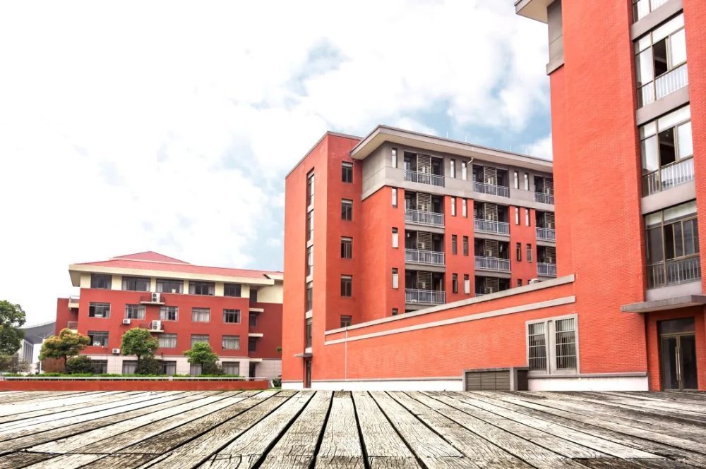 quality-education-and-academic-excellence-for-future-leaders-big-0