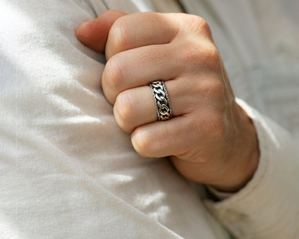 looking-for-the-perfect-silver-ring-design-for-men