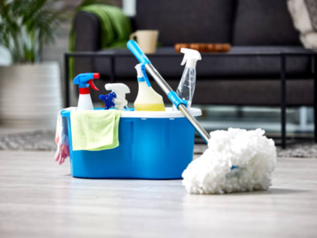 professional-home-cleaning-services-in-noida-safaikaro
