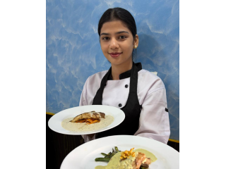 hotel-management-colleges-with-placement-small-0