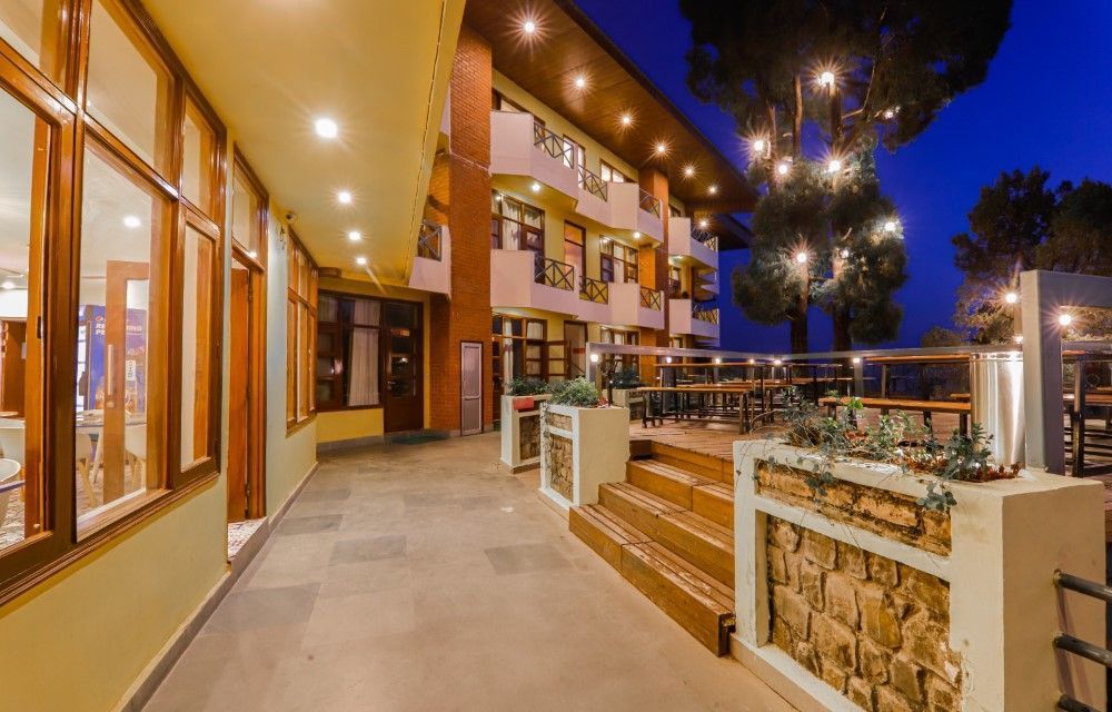 hotel-in-ayodhya-big-0