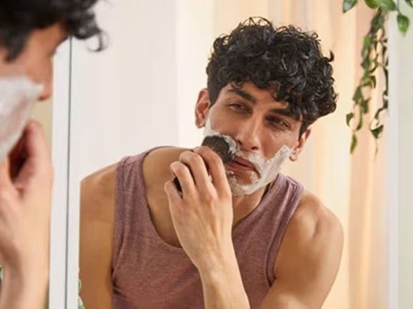 elevate-your-grooming-routine-with-premium-shaving-essentials