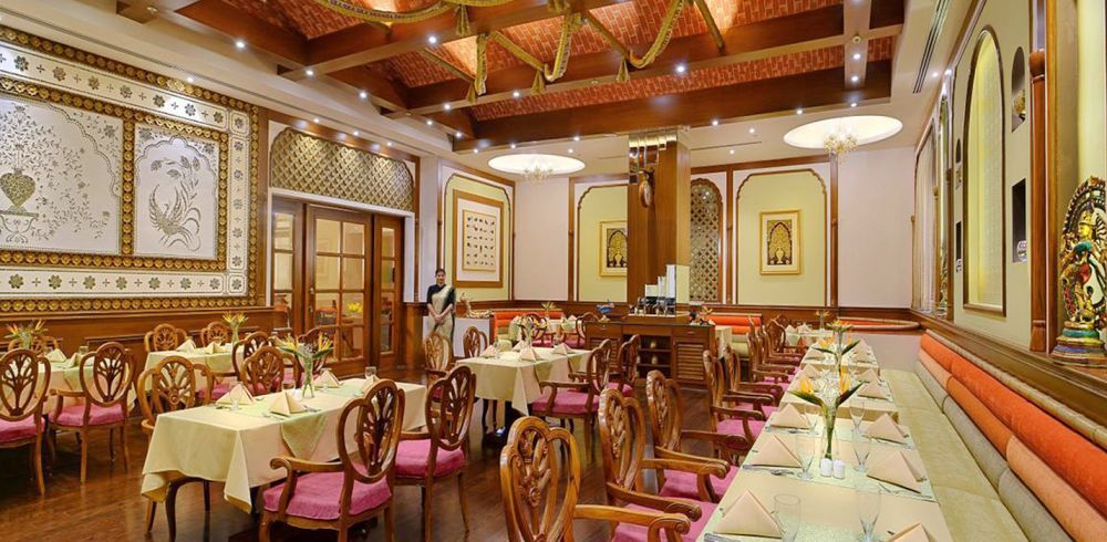 top-best-hotel-in-jaipur-for-wedding-royal-venue-big-3