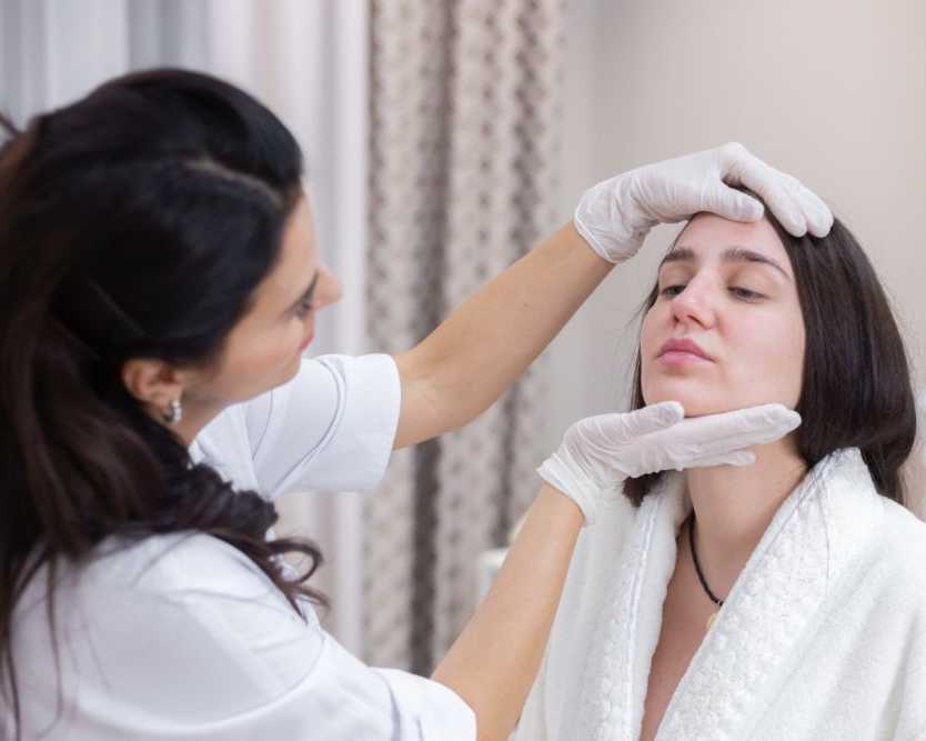 how-to-identify-early-stretch-marks-and-prevent