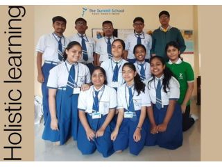 holistic-learning-school-in-kolkata-summit-school-small-0