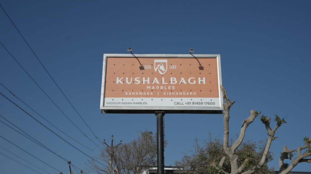 white-marble-wholesaler-in-kali-dungri-kishangarh-big-0