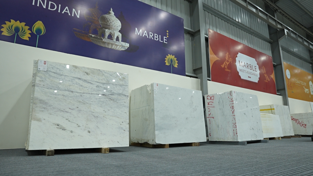 white-marble-wholesaler-in-kali-dungri-kishangarh-big-2