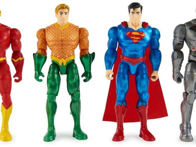 top-trending-dc-action-figures-you-should-add
