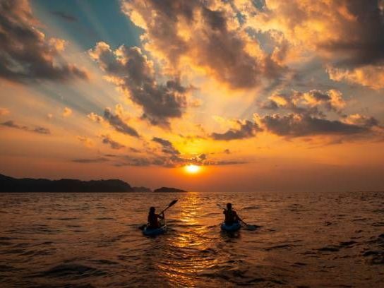 explore-kayaking-in-havelock-island