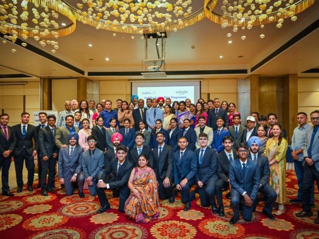 train-with-a-leading-cadet-pilot-development-program