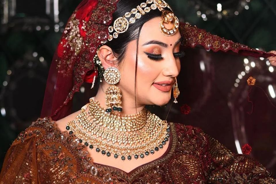 best-makeup-artists-in-gurgaon-for-weddings-sloshout-big-0