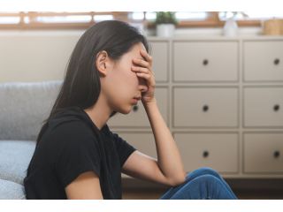 trusted-life-coach-for-women-for-emotional-healing-support-small-0