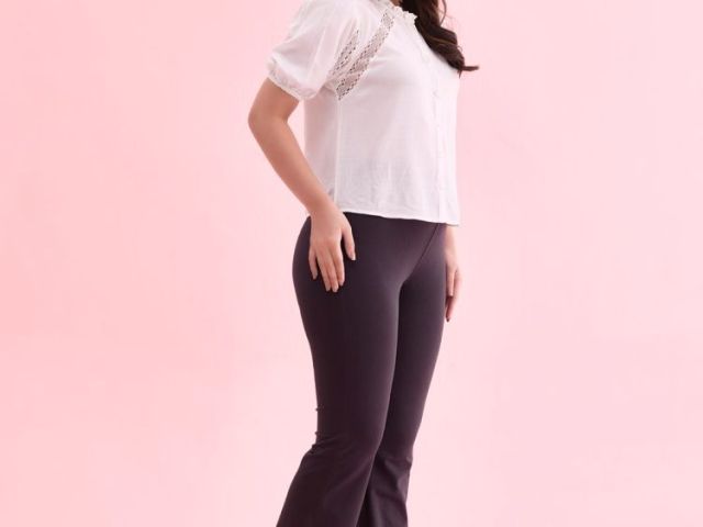 shop-the-latest-flare-pants-for-women-and-upgrade-your-fashion