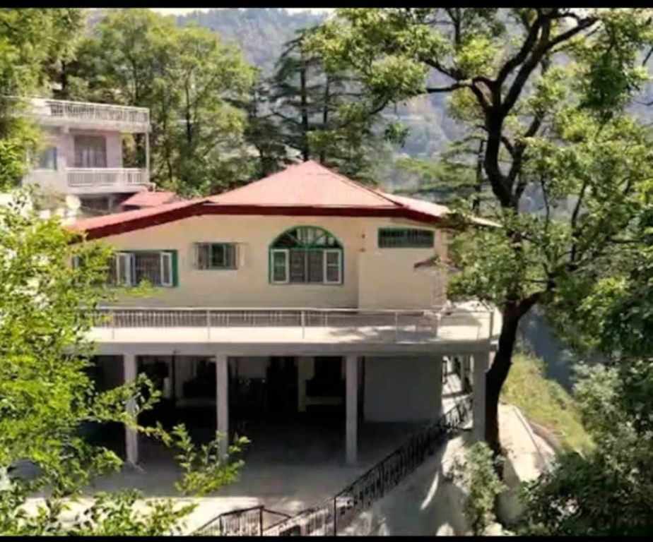 charming-boutique-villa-in-landour-big-0