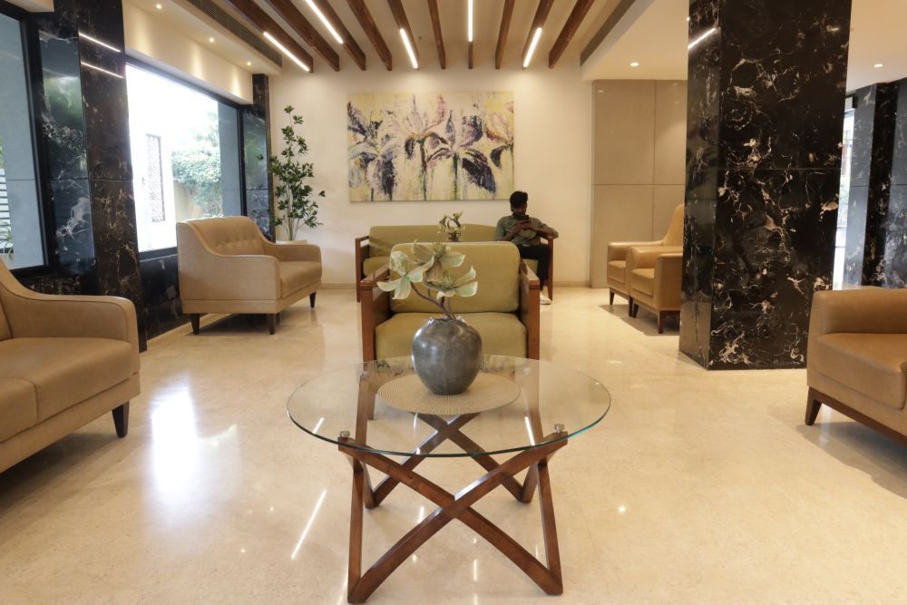 hotel-near-us-consulate-in-nungambakkam-chennai-big-0