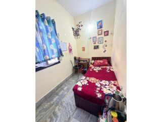 best-girls-hostel-in-ranchi-new-kainaat-girls-hostel-small-0