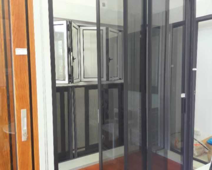 thakur-glass-work-ludhiana-railing-glass-low-price-dealer-shop