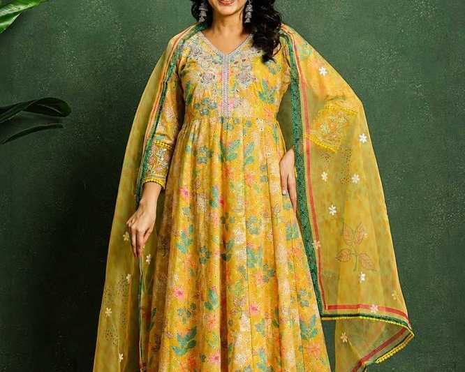 kiaasa-elegant-anarkali-suit-for-women-timeless-ethnic-fashion