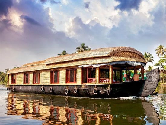 madurai-to-rameshwaram-taxi-book-big-0