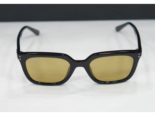 optical-world-trusted-sunglasses-shop-in-gurugram-small-0