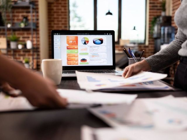 stepngroow-simplifying-brand-development-for-your-success