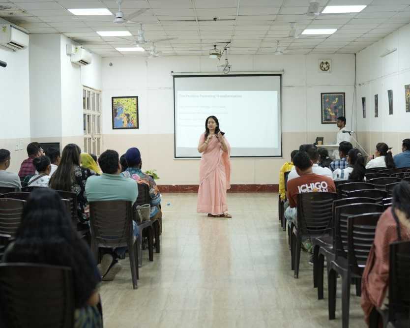 best-school-in-dwarka-adarsh-world-school