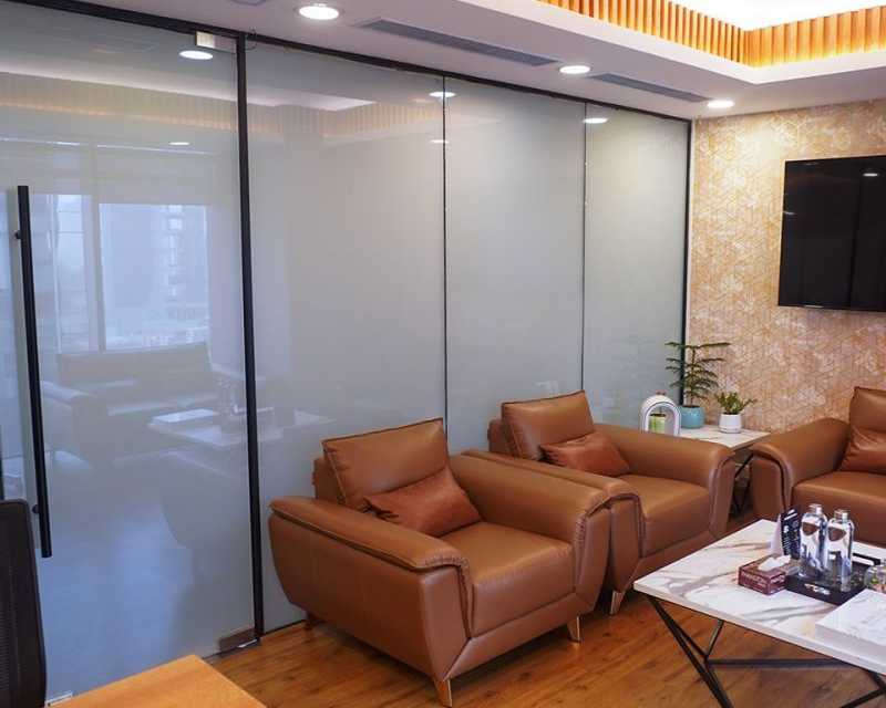 switchable-smart-glass-intelligent-privacy-glass