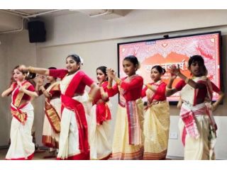 the-best-english-medium-middle-school-for-girls-in-kolkata-small-0