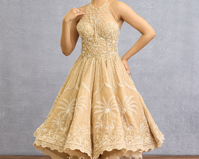 shop-luxury-wedding-dress-with-timeless-elegance-at-torani
