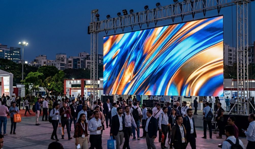 outdoor-led-screen-led-video-wall-provider-big-0
