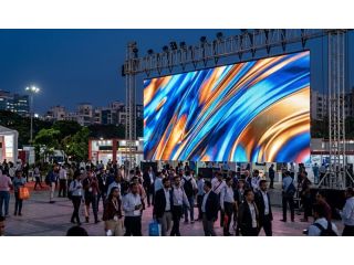 outdoor-led-screen-led-video-wall-provider-small-0
