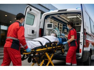 trusted-emergency-ambulance-support-small-0