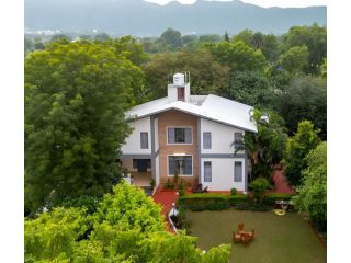 best-private-pool-villas-in-udaipur-for-memorable-family-holidays-small-1