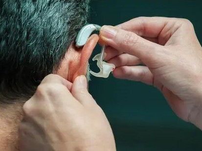 best-hearing-aids-delhi