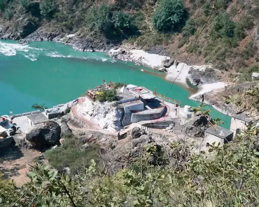 the-mystery-and-spiritual-power-of-dhari-devi-temple