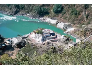 the-mystery-and-spiritual-power-of-dhari-devi-temple-small-0