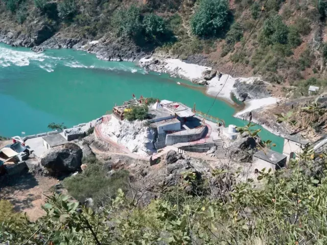 the-mystery-and-spiritual-power-of-dhari-devi-temple