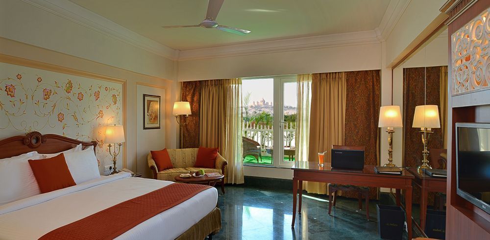 top-jodhpur-bar-and-restaurants-for-family-dining-and-evening-big-0