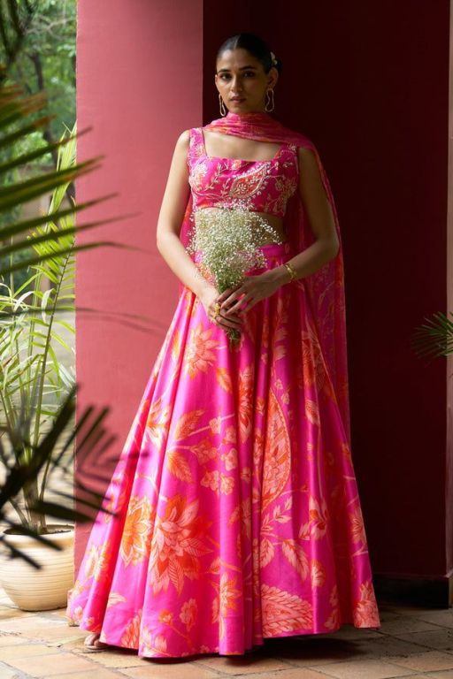 luxury-designer-lehengas-by-archana-shah-big-0